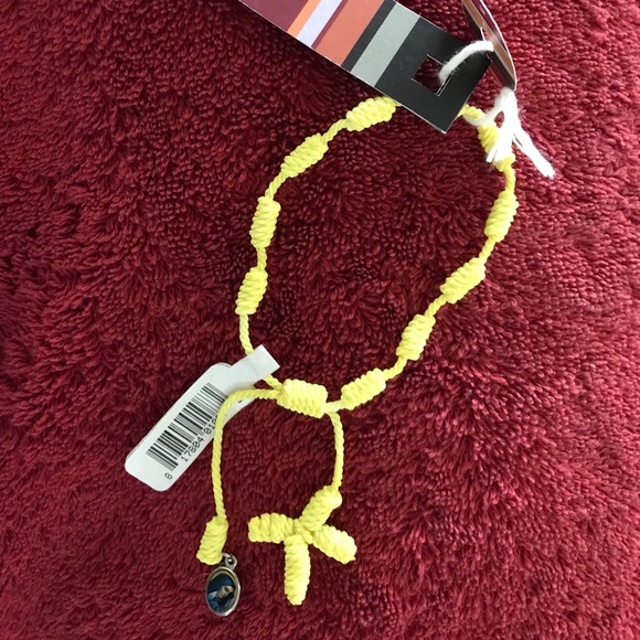 Knotted Bracelet Yellow Cross & Charm - Picture 4 of 5